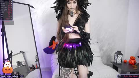 Sylvie online show from October 20, 11:16 pm
