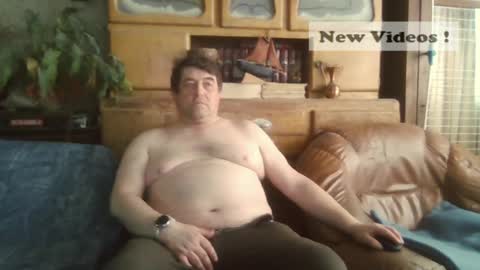 Snapshot of sympa_trique chatting on June 24, 10:47 am sympa_trique online show from June 24, 10:47 am