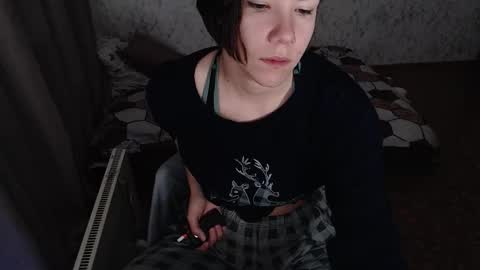 Snapshot of syrendixon chatting on September 24, 2:48 am SyrenDixon online show from September 24, 2:48 am