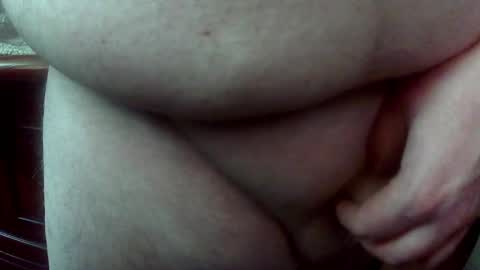 Snapshot of t_guy45 chatting on February 23, 6:23 pm T Guy45Chunkywise45 online show from February 23, 6:23 pm