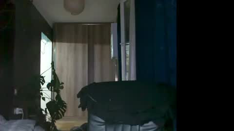 Snapshot of t_huracane chatting on May 21, 6:26 pm Huracane online show from May 21, 6:26 pm