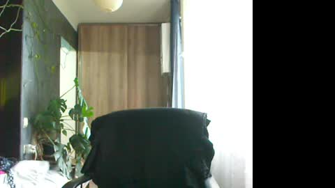 Snapshot of t_huracane chatting on May 29, 3:54 pm Huracane online show from May 29, 3:54 pm