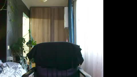 Snapshot of t_huracane chatting on May 31, 4:25 pm Huracane online show from May 31, 4:25 pm