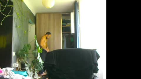 Snapshot of t_huracane chatting on June 10, 7:07 am Huracane online show from June 10, 7:07 am