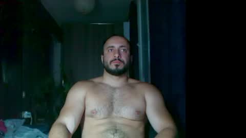 Snapshot of t_huracane chatting on June 12, 5:12 pm Huracane online show from June 12, 5:12 pm