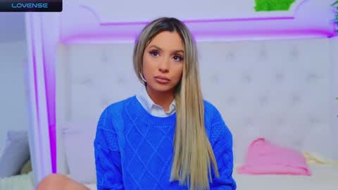 Snapshot of taahiraarabian chatting on December 18, 10:57 pm Arianna online show from December 18, 10:57 pm