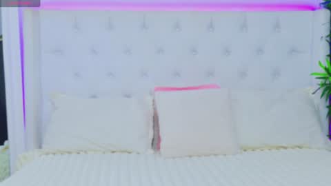 Snapshot of taahiraarabian chatting on January 27, 1:09 pm Arianna online show from January 27, 1:09 pm