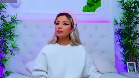 Snapshot of taahiraarabian chatting on October 1, 12:33 pm Arianna online show from October 1, 12:33 pm