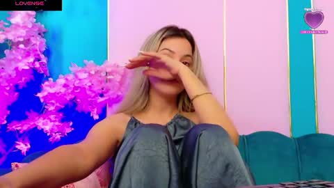 Arianna online show from July 9, 12:20 pm