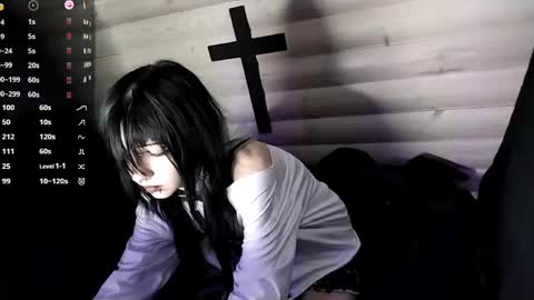 Lina online show from May 3, 3:07 pm
