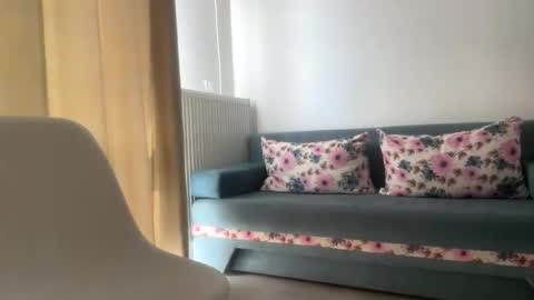 Snapshot of taboo_total_sex chatting on June 9, 6:58 am Alice online show from June 9, 6:58 am
