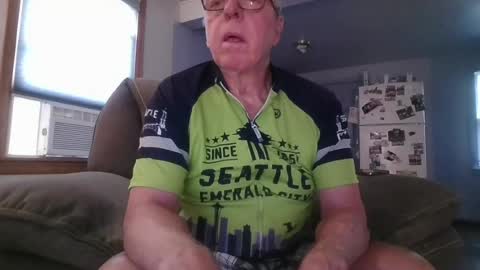 Snapshot of tacrunner66_ chatting on July 1, 2:29 pm tacrunner66_ online show from July 1, 2:29 pm