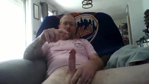 Snapshot of tadd556 chatting on October 1, 6:03 pm tadd556 online show from October 1, 6:03 pm