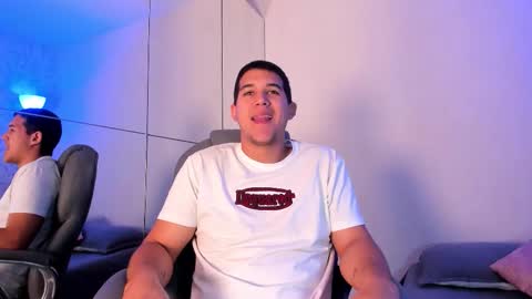 tadeo_vega online show from February 7, 3:43 am