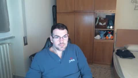 Snapshot of taf1989 chatting on March 21, 1:54 am taf1989 online show from March 21, 1:54 am