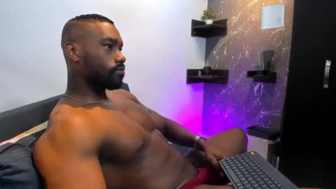 Tafari Zulu online show from December 13, 10:34 pm