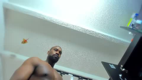 Snapshot of tafari_1 chatting on July 26, 10:05 pm Tafari Zulu online show from July 26, 10:05 pm
