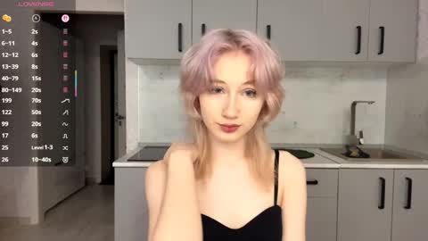 Snapshot of tainastoa chatting on May 14, 11:06 am Tessa online show from May 14, 11:06 am