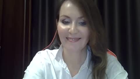 taisialucky77 online show from October 15, 3:56 pm