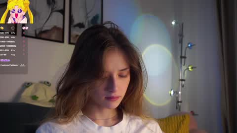 Mia online show from February 21, 1:28 am