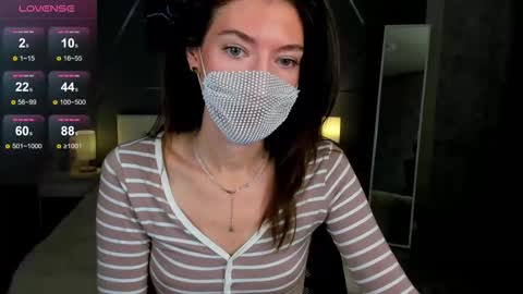 Snapshot of take_me_to_moon chatting on November 14, 1:48 am Sasha online show from November 14, 1:48 am