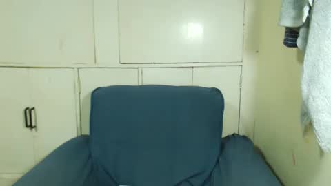 Snapshot of takemetoheavenbaby chatting on January 20, 1:18 am anne online show from January 20, 1:18 am