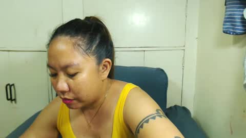 Snapshot of takemetoheavenbaby chatting on January 23, 2:50 pm anne online show from January 23, 2:50 pm