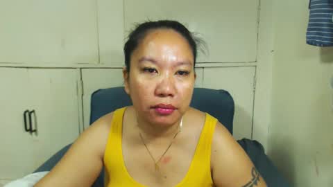 Snapshot of takemetoheavenbaby chatting on January 24, 3:00 am anne online show from January 24, 3:00 am