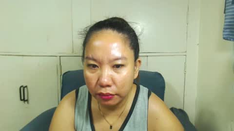 Snapshot of takemetoheavenbaby chatting on February 12, 5:05 am anne online show from February 12, 5:05 am