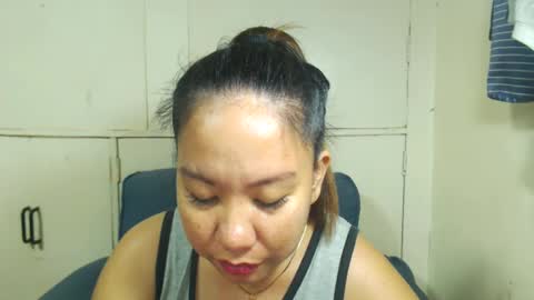 Snapshot of takemetoheavenbaby chatting on February 12, 2:43 pm anne online show from February 12, 2:43 pm