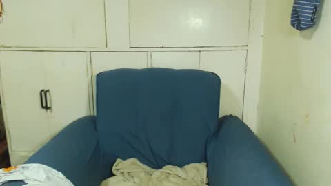 Snapshot of takemetoheavenbaby chatting on September 18, 6:21 pm anne online show from September 18, 6:21 pm