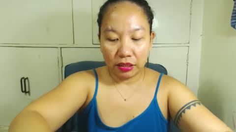 Snapshot of takemetoheavenbaby chatting on September 25, 11:41 pm anne online show from September 25, 11:41 pm