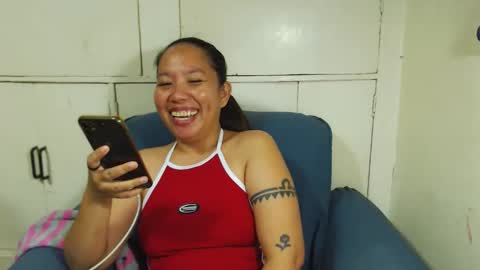 Snapshot of takemetoheavenbaby chatting on November 23, 1:55 pm anne online show from November 23, 1:55 pm