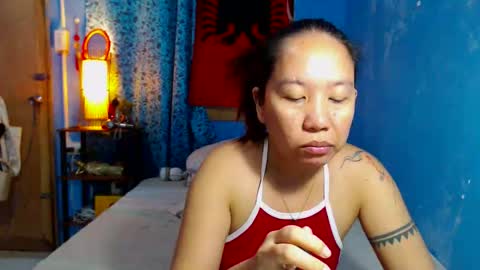 Snapshot of takemetoheavenbaby chatting on May 3, 2:23 pm anne online show from May 3, 2:23 pm