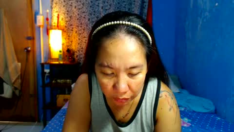 Snapshot of takemetoheavenbaby chatting on June 14, 11:18 pm anne online show from June 14, 11:18 pm