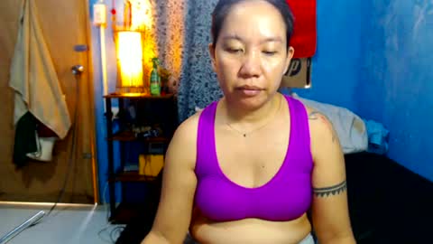Snapshot of takemetoheavenbaby chatting on June 22, 3:25 am anne online show from June 22, 3:25 am