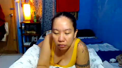 Snapshot of takemetoheavenbaby chatting on July 12, 10:01 pm anne online show from July 12, 10:01 pm