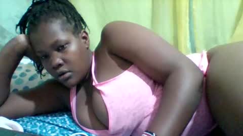 Snapshot of taliah254 chatting on June 5, 5:14 am taliah254 online show from June 5, 5:14 am