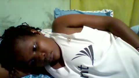 Snapshot of taliah254 chatting on June 7, 1:15 pm taliah254 online show from June 7, 1:15 pm