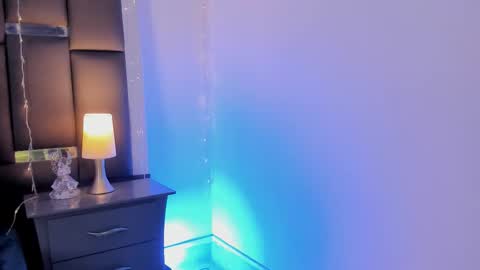 tali  online show from March 15, 5:52 pm