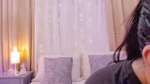 tali  online show from June 26, 5:39 pm