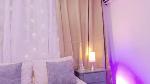 tali  online show from June 27, 12:33 pm