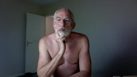 Snapshot of taliesin4321 chatting on July 11, 12:19 pm Jack Pierrot online show from July 11, 12:19 pm