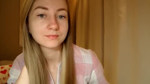  Kira  online show from March 3, 6:26 am