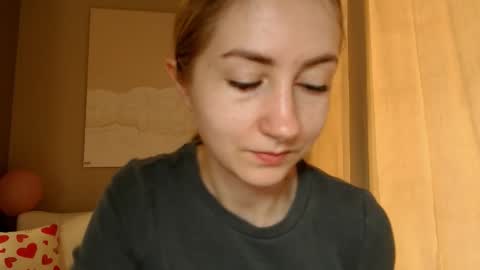  Kira  online show from March 7, 6:35 am