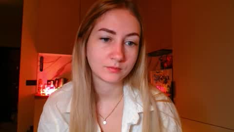  Kira  online show from February 3, 6:22 am