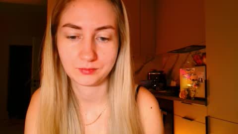  Kira  online show from February 19, 6:42 am