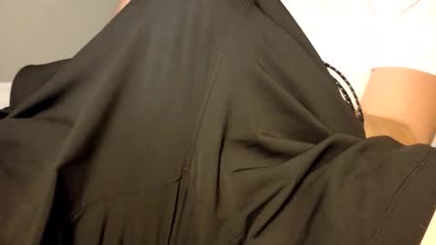 tall_big_cock online show from October 24, 3:47 am