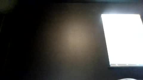 tallhungcloudyy online show from July 18, 7:28 pm