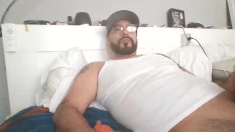 talllatino310 online show from December 22, 6:16 pm